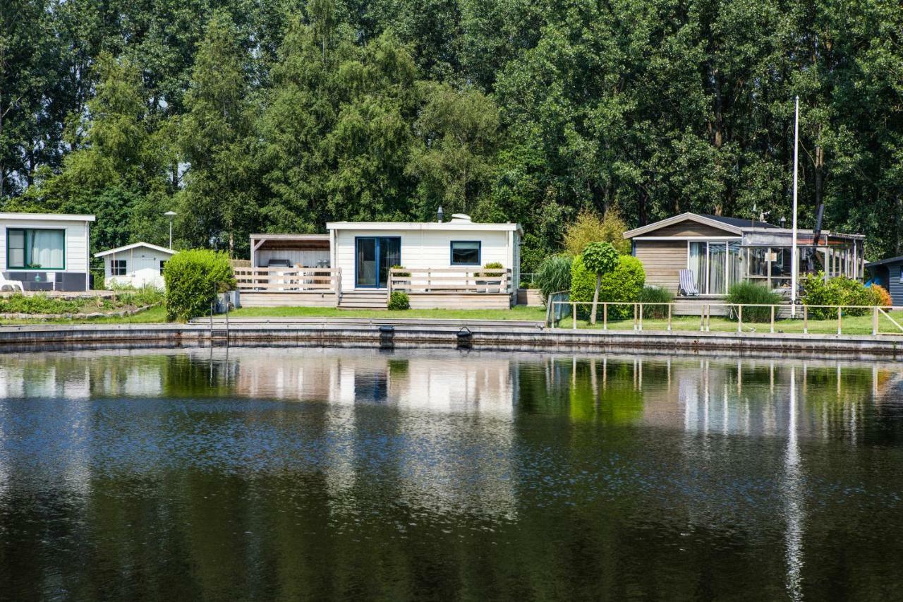 Vakantiehuis Fenna Villa Terherne Bagian luar foto